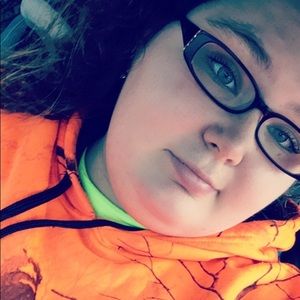 Meet your Posher, Kimberely